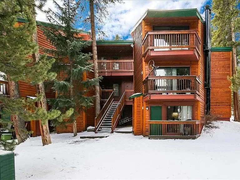 1120 Ski Hill Rd, Unit 20 in Breckenridge, CO - Building Photo