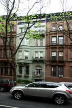 12 W 90th St in New York, NY - Foto de edificio - Building Photo