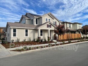 1819 Chandler Dr in Brentwood, CA - Building Photo - Building Photo