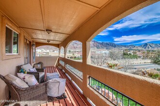 6300 Franklin Trail Drive in El Paso, TX - Building Photo - Building Photo