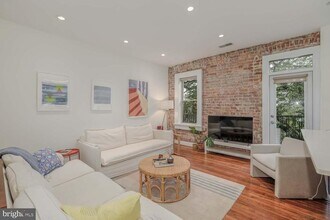 1811 Wyoming Ave NW in Washington, DC - Building Photo - Building Photo
