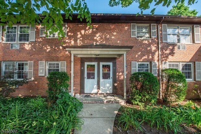 property at 206 Main St