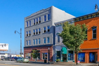 1301 Winchester Ave in Ashland, KY - Building Photo - Building Photo
