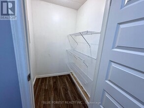 739 Deveron Crescent in London, ON - Building Photo - Building Photo