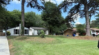 980 Hilltop Ct in Lawrenceville, GA - Building Photo - Building Photo