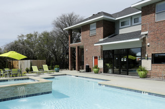 Regal Parc in Cedar Park, TX - Building Photo - Building Photo