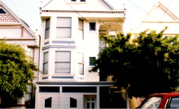 2762 22nd St in San Francisco, CA - Building Photo