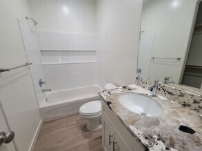 8520 Grandy St in Bakersfield, CA - Building Photo - Building Photo