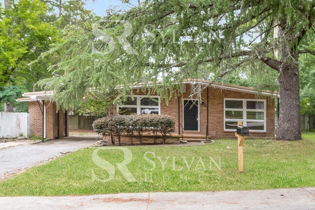 3339 Pine Belt Rd in Columbia, SC - Building Photo - Building Photo