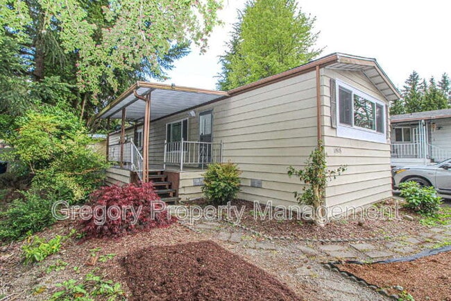 19505 129th Ave NE in Bothell, WA - Building Photo - Building Photo