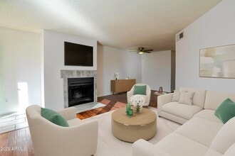 11640 N 51st Ave in Glendale, AZ - Building Photo - Building Photo