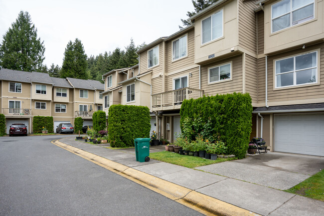 18200 NE 98th Plz in Redmond, WA - Foto de edificio - Building Photo