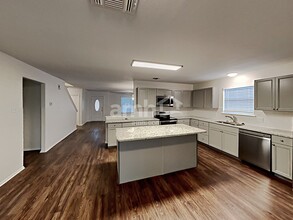 12826 Bridge Cedar in Helotes, TX - Building Photo - Building Photo