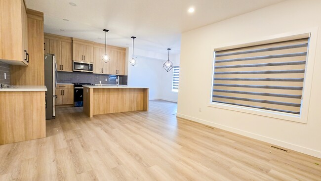 159 Sandpiper Bend in Chestermere, AB - Building Photo - Building Photo