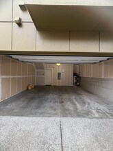 1049 SW 99th Pl in Seattle, WA - Building Photo - Building Photo