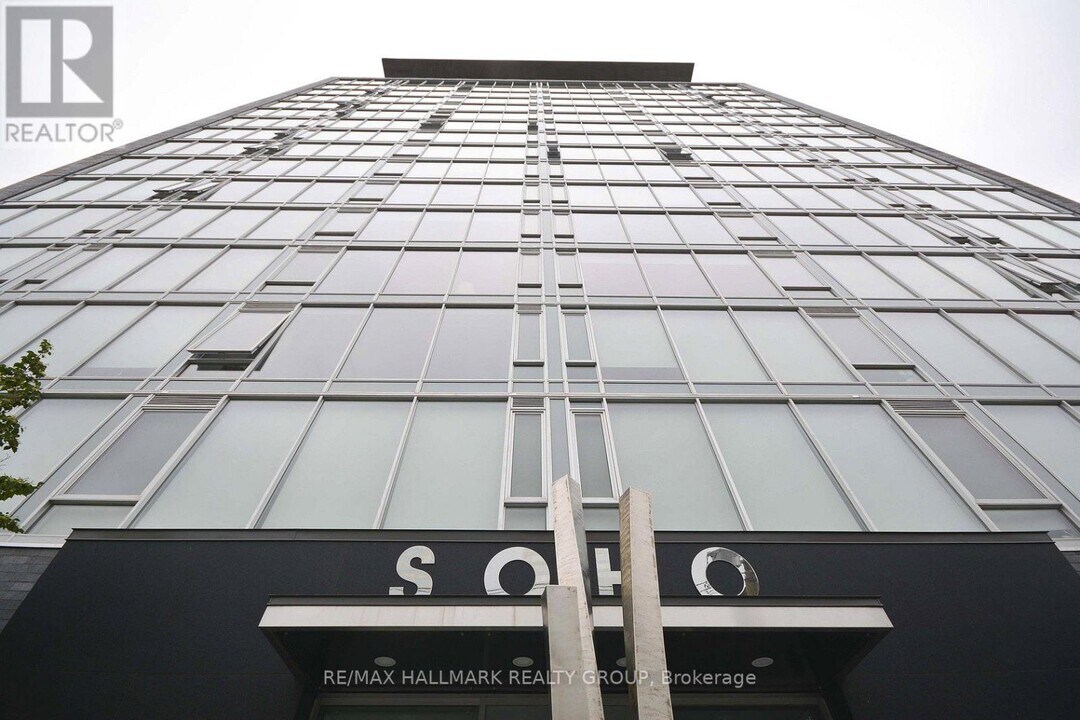 300-1300 Lisgar St in Ottawa, ON - Building Photo