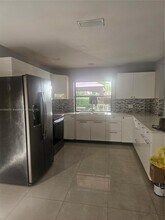 5320 SW 153rd Pl S in Miami, FL - Building Photo - Building Photo