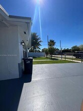 17201 SW 117th Ct, Unit 1041 in Miami, FL - Building Photo - Building Photo