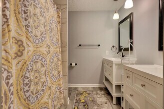 400 William Hilton Pkwy in Hilton Head Island, SC - Building Photo - Building Photo