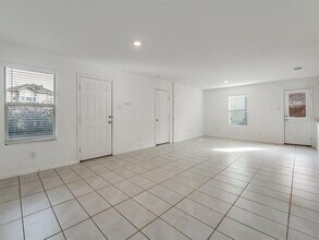 14008 Earlham St in Pilot Point, TX - Building Photo - Building Photo