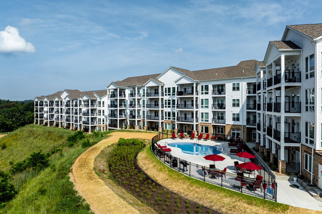Monroe Pointe in Monroeville, PA - Building Photo