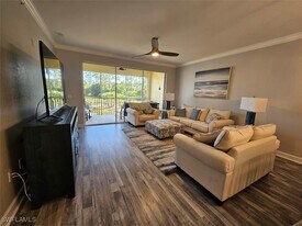 10700 Ravenna Way in Ft. Myers, FL - Building Photo