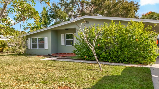 property at 302 Erie Dr