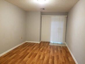 211 Heritage Blvd-Unit -108 in Fort Mill, SC - Building Photo - Building Photo