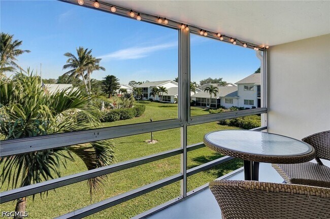 6731 Panther Ln in Ft. Myers, FL - Building Photo - Building Photo