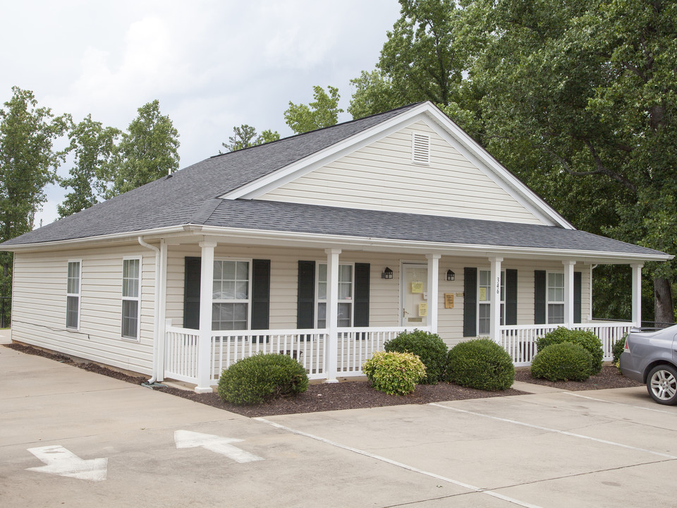 Country Garden Estates in Moore, SC - Foto de edificio