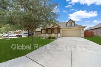 2118 Pecan Haven in New Braunfels, TX - Building Photo - Building Photo