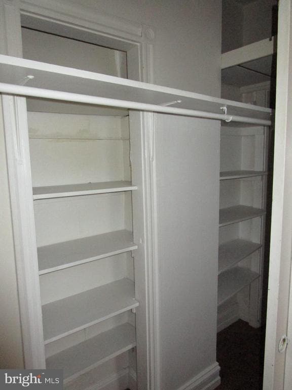property at 818 Wynnewood Rd