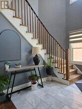 28 Fairmeadow Pl in Whitby, ON - Building Photo - Building Photo