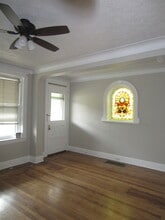 571-573 Howell Ave in Cincinnati, OH - Building Photo - Building Photo