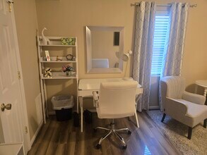 110 Heywood Rd, Unit Arden condo in Arden, NC - Foto de edificio - Building Photo