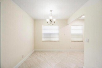 401 Monaco Way, Unit 401 in Delray Beach, FL - Building Photo - Building Photo