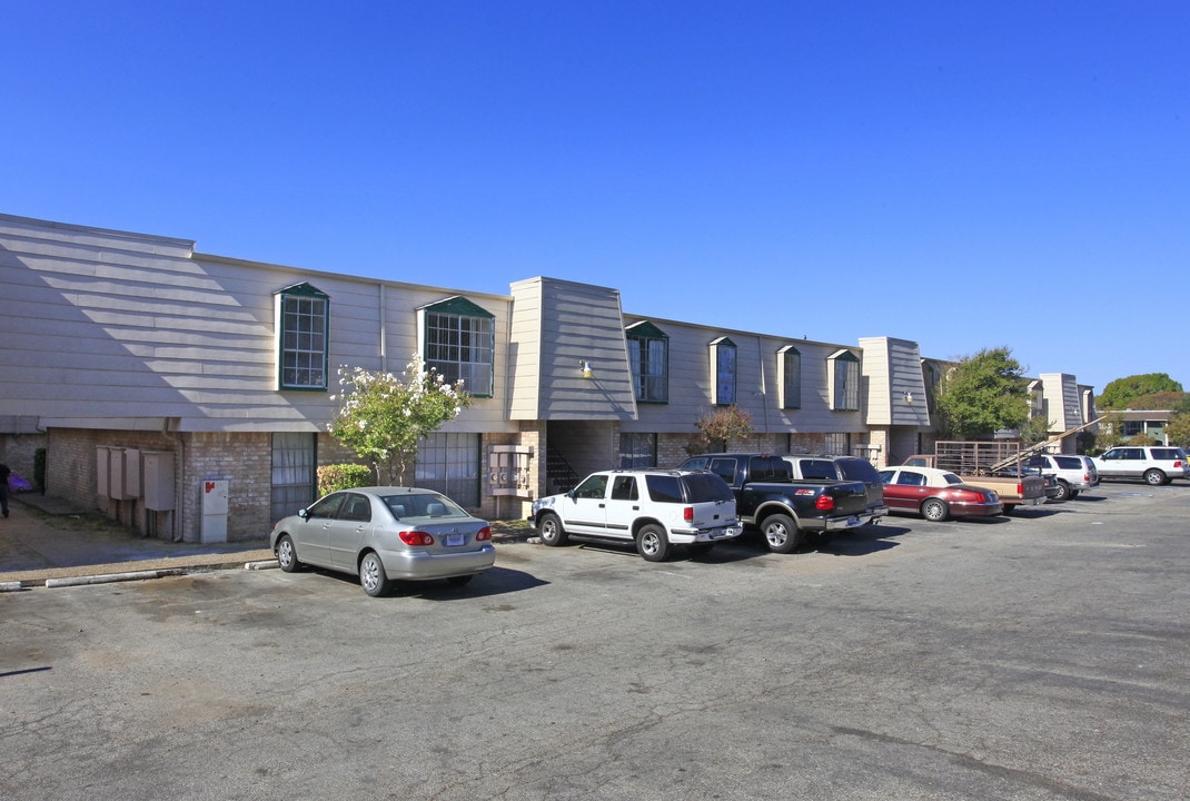 Ascent at Northgate in Austin, TX - Building Photo