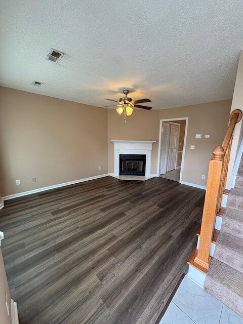 3800 Sterling Pointe Dr in Winterville, NC - Building Photo - Building Photo