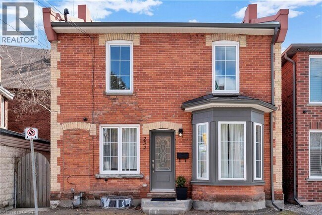 property at 232 Bay St N