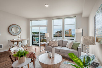 Marquee Apartments in Everett, WA - Foto de edificio - Building Photo