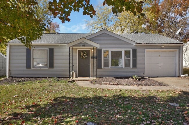 9845 Dennis Dr in St. Louis, MO - Building Photo - Building Photo