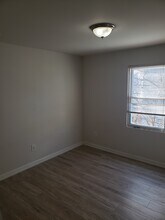 1322 N 17th St, Unit 2 in Philadelphia, PA - Building Photo - Building Photo