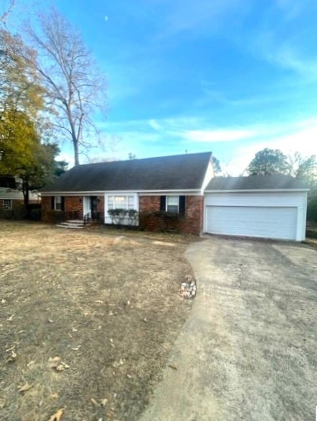 3021 Dumbarton Rd in Memphis, TN - Building Photo - Building Photo