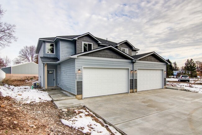 property at 4324 N Centennial Ln