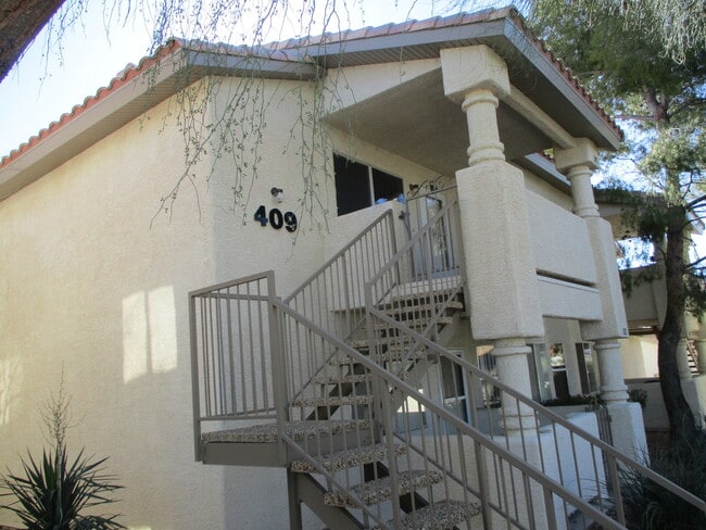 property at 409 Mesa Blvd