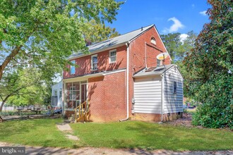 13206 Occoquan Rd in Woodbridge, VA - Building Photo - Building Photo