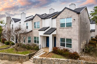 The Tallows in Carrollton, TX - Foto de edificio - Building Photo