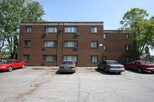 3433-3583 Guthrie St Apartamentos