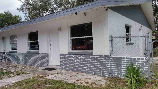 property at 6477 146th Ave N