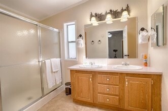 2680 W Whipple St in Show Low, AZ - Building Photo - Building Photo